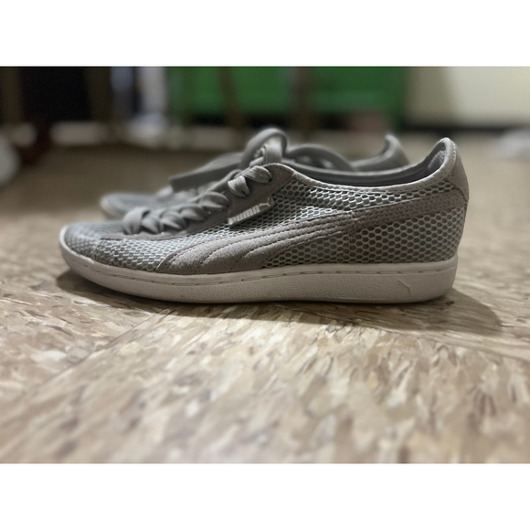 Puma - Picture 4 of 7